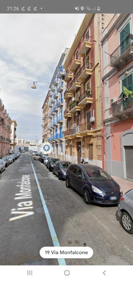 Il Faro 17 Acomodação com café da manhã Taranto Exterior foto